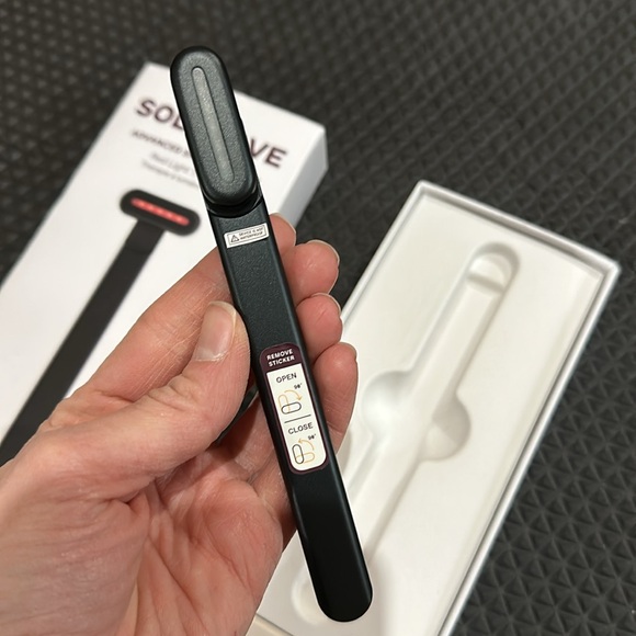 SOLAWAVE Skincare Wand NEW - Picture 2 of 6